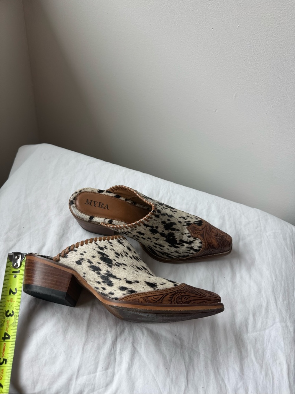 MYRA Cow Print Western Mule Heels Size 7 - Picture 4 of 7